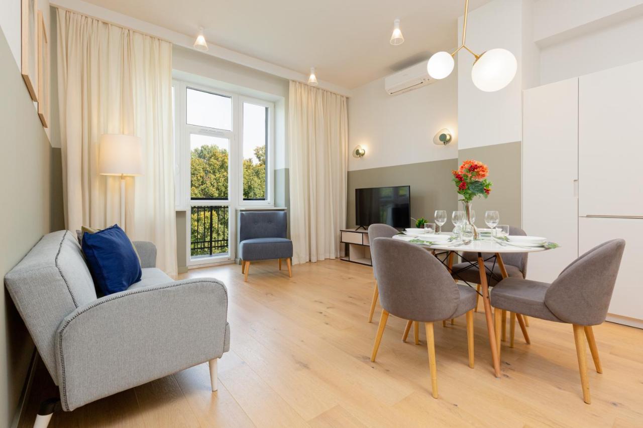Gagarina By Renters Apartment *